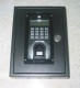 Sistem retea de Control Acces si Pontaj cu amprenta digitala si parola pentru 3 locatii (usi) NET3-F7